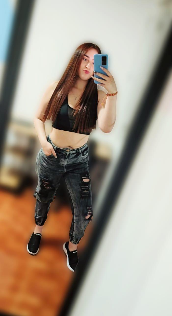 Anais_M from Spain