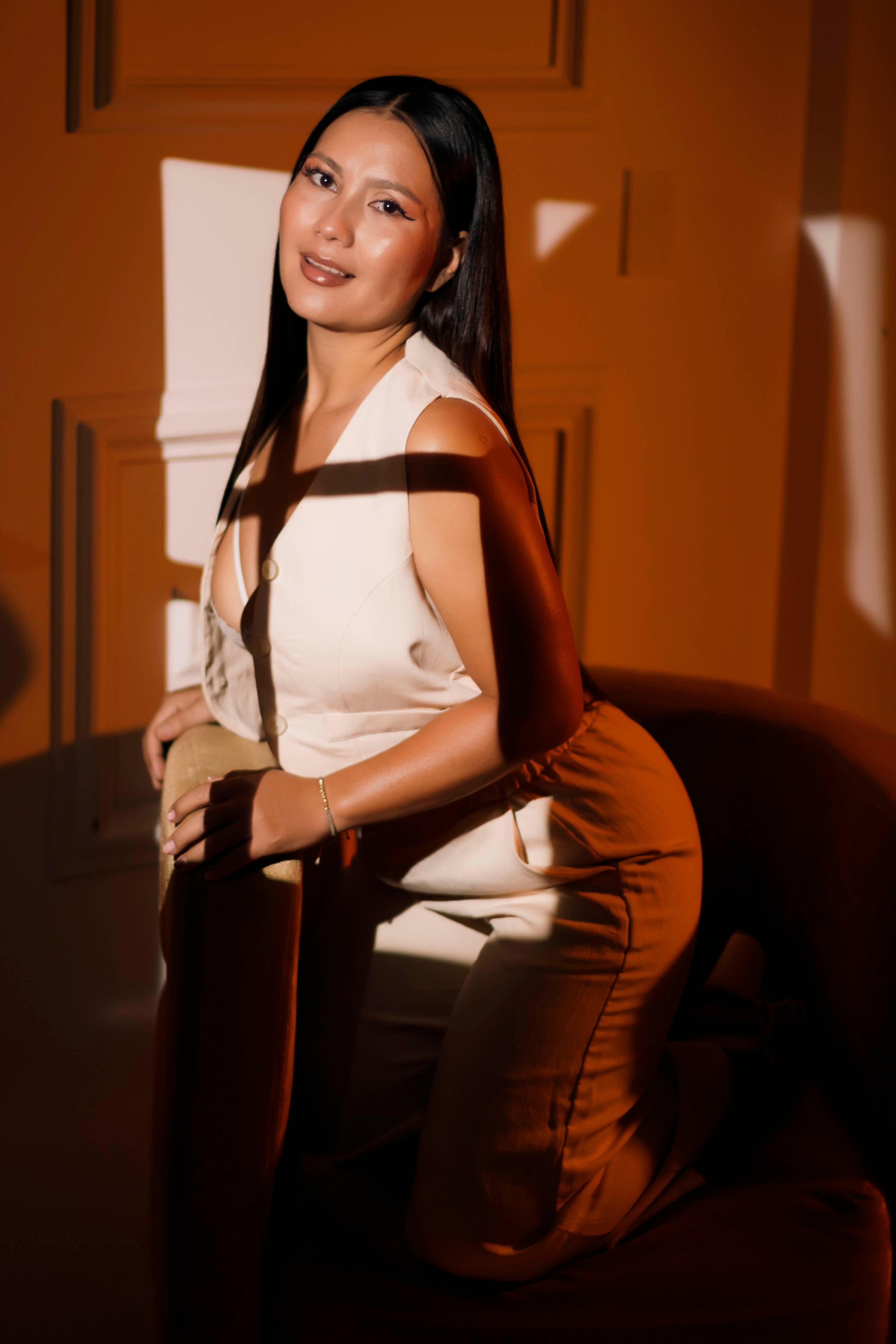 AvaWhiite Profile Image