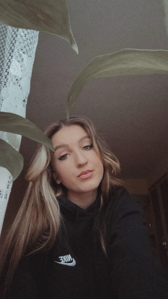 CarlaQueen from United States