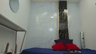 Jenny_Harrison from Colombia