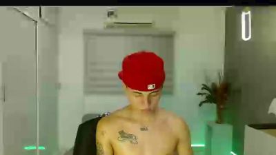 Julian_stonee1 from Colombia