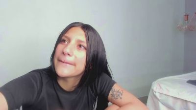 Madhi_evans from Colombia