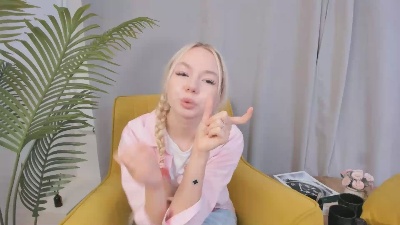OlindaStringer from France