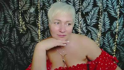 OliviaOskar from Switzerland
