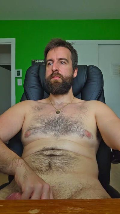 Pauly1988 from Canada