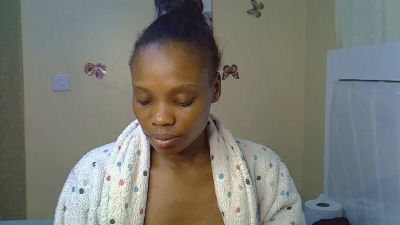 Prettybeti from Kenya