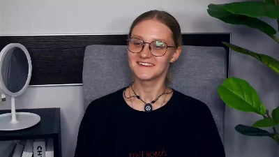 StacyAmauty from France