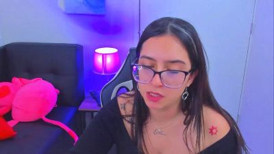 chloe_walk from Colombia