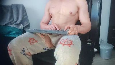 gianluca_33 from Colombia