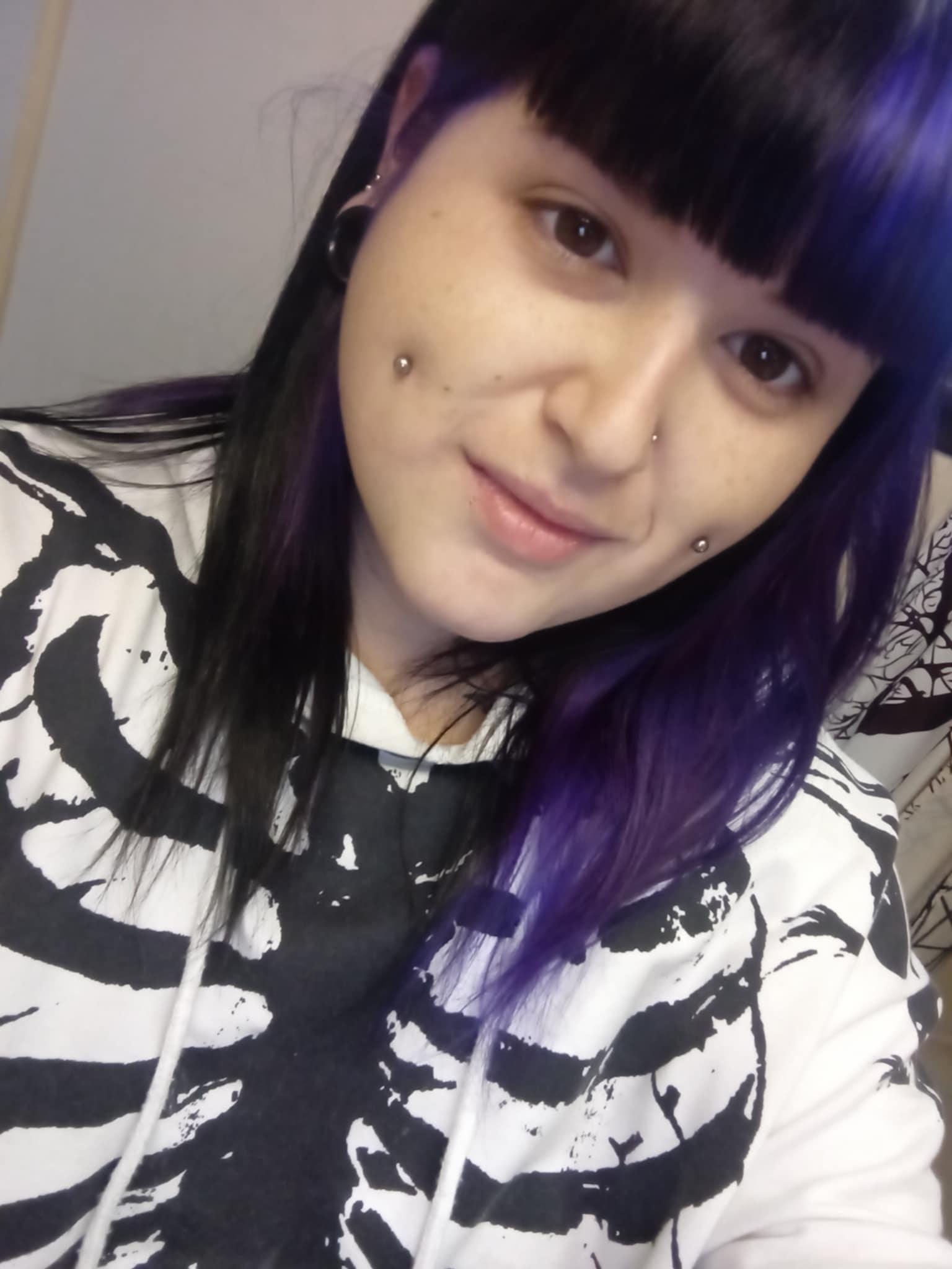 purplediamond79 from Canada