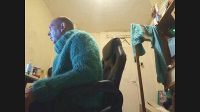 sweaterslut from Netherlands